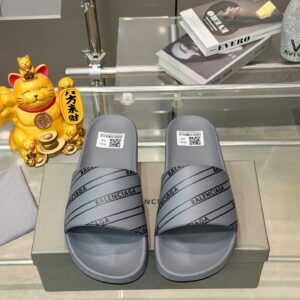 Balenciaga slides gray