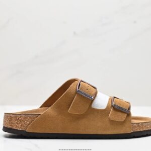 Birkenstock slides brown