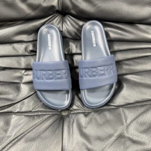 Burberry slides gray
