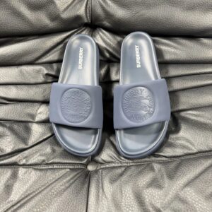 Burberry slides gray