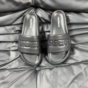 Burberry slides gray