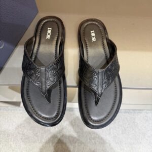 Dior slides black