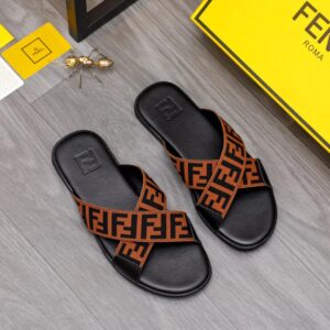 Fendi slides black