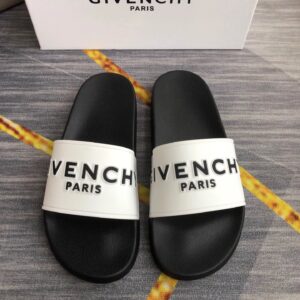 Givenchy slides black