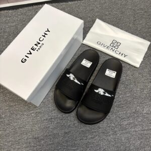 Givenchy slides black