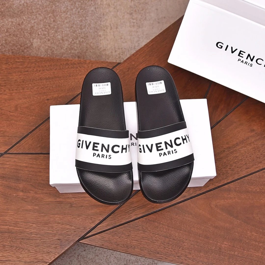Givenchy slides black