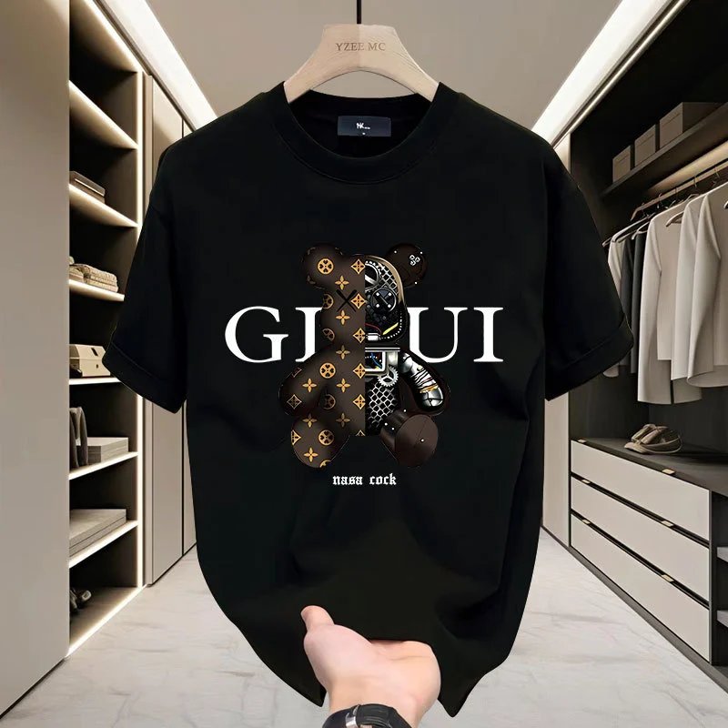 Gucci black T-shirt in casual streetwear style
