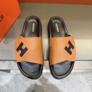 Hermes slides black