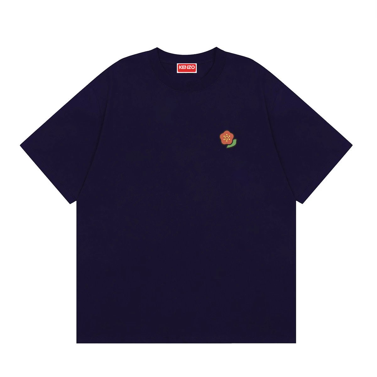 Kenzo black T-shirt in casual streetwear style - Image 16