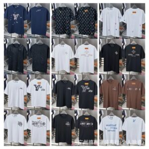 Louis Vuitton check T-shirt gray