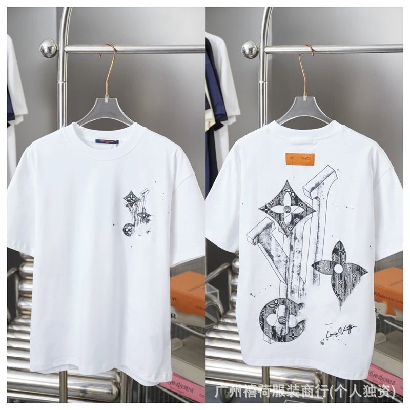 Louis Vuitton check gray T-shirt in casual streetwear style - Image 38