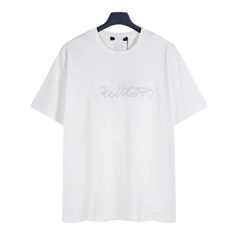 Louis Vuitton washed black T-shirt in casual streetwear style - Image 26