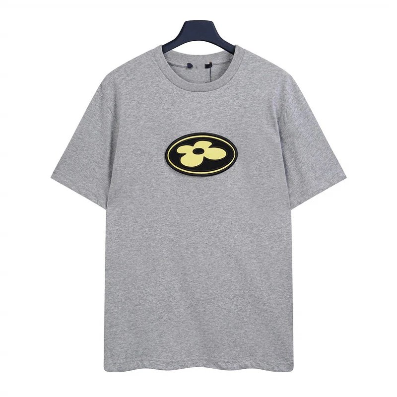 Louis Vuitton washed black T-shirt in casual streetwear style - Image 4