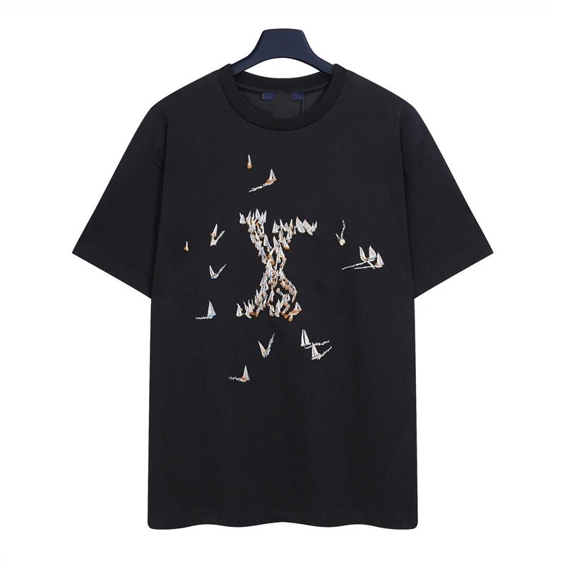 Louis Vuitton washed black T-shirt in casual streetwear style - Image 10