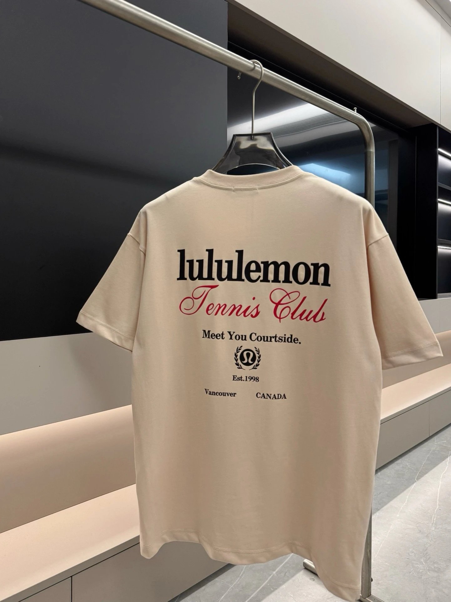 Lululemon multicolor T-shirt collection - Image 14