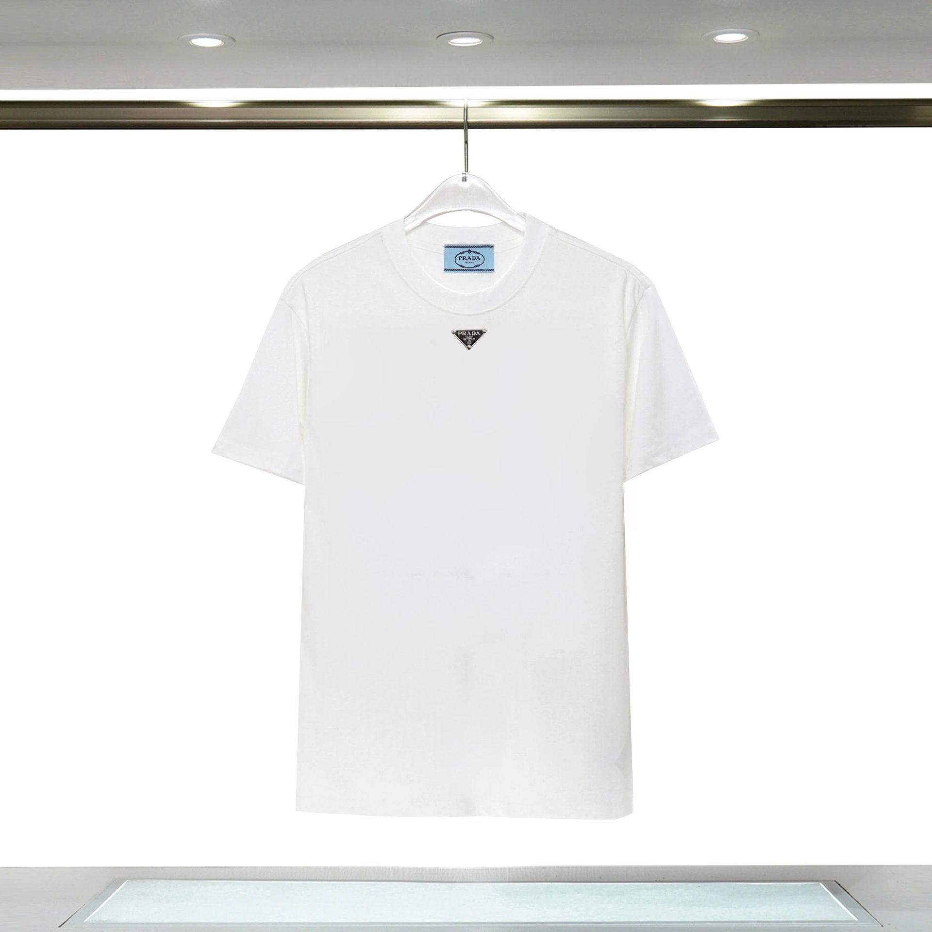 MLB embroidered white T-shirt in casual streetwear style - Image 13