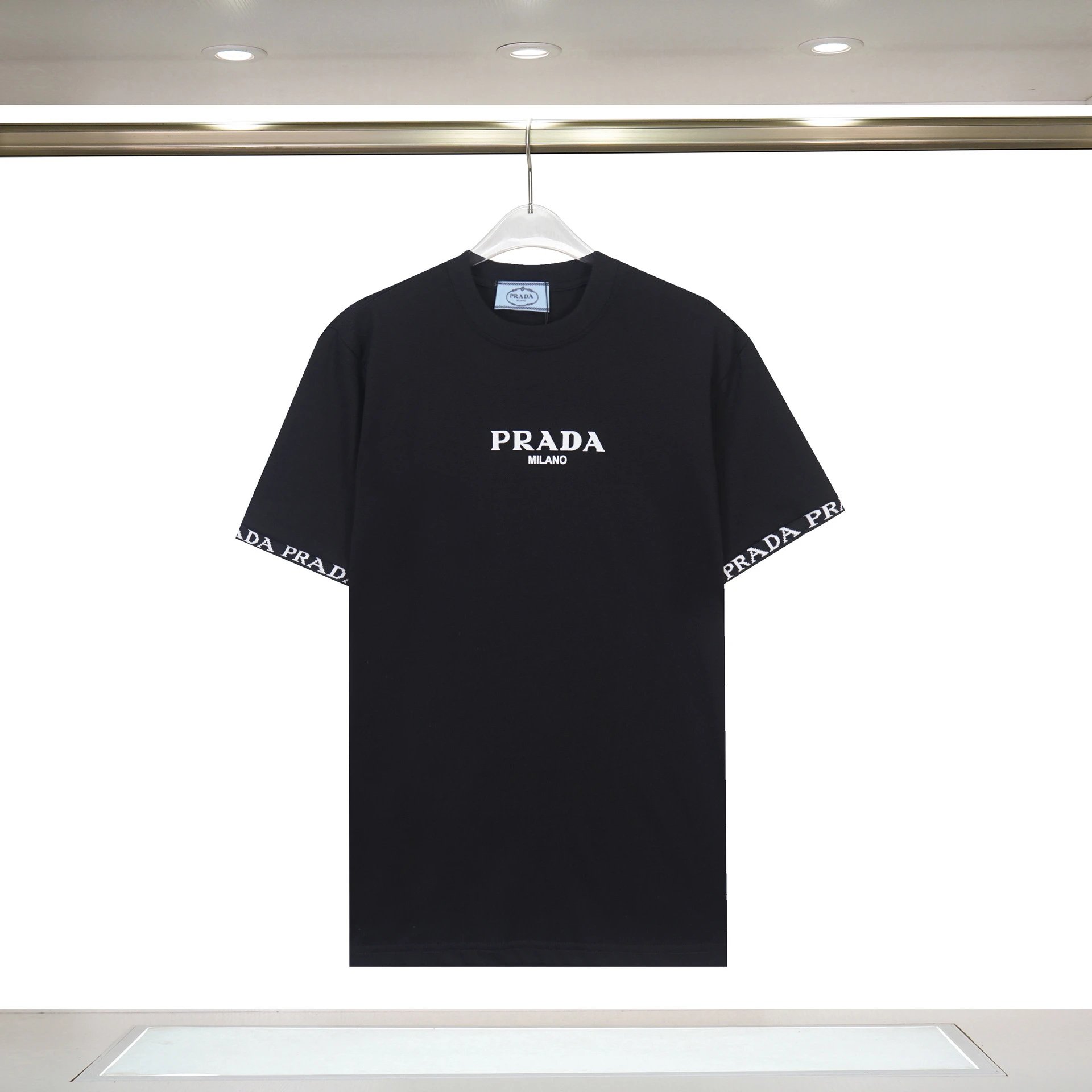 MLB embroidered white T-shirt in casual streetwear style - Image 8