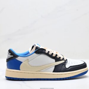 Nike sneakers blue