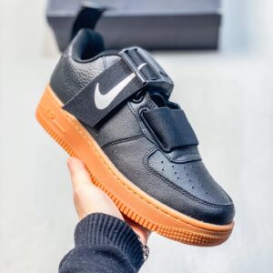 Nike sneakers blue