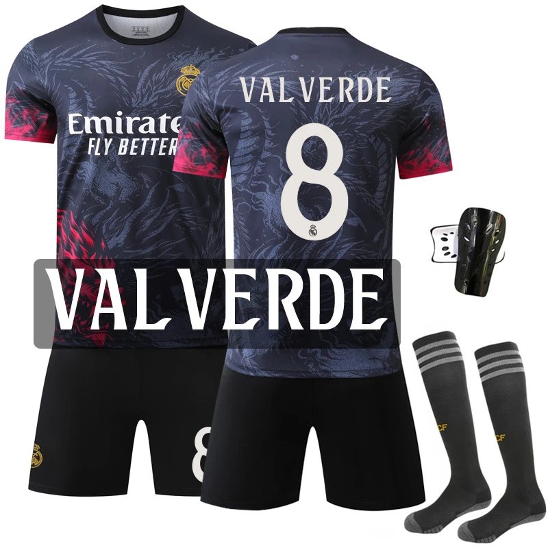 Real Madrid black T-shirt in casual streetwear style - Image 15