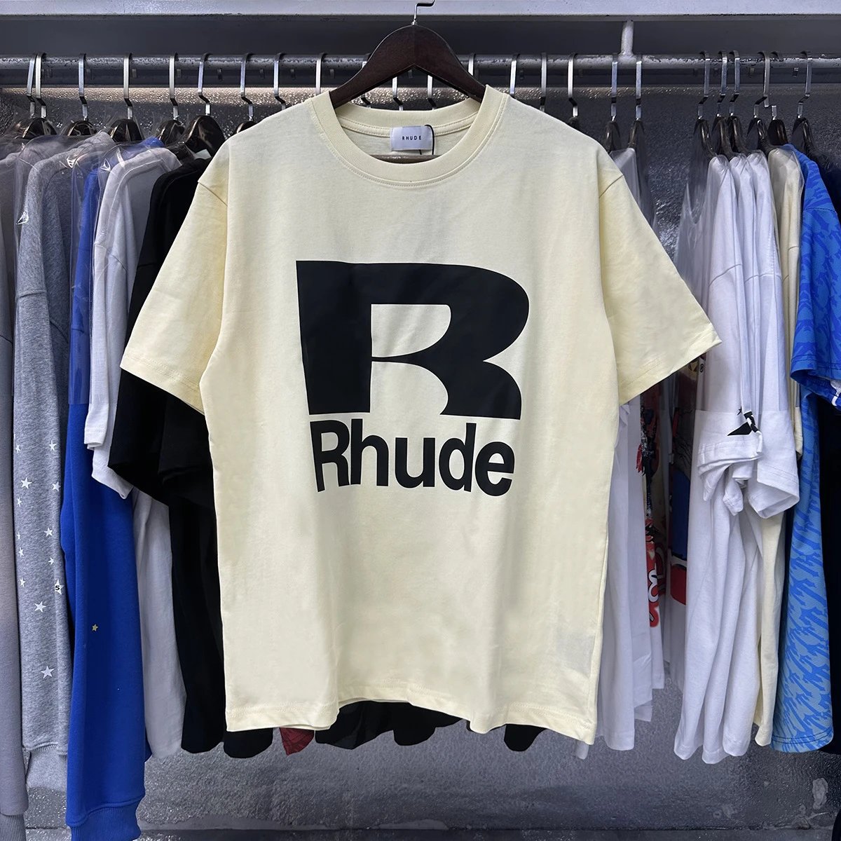 Rhude multicolor T-shirt collection - Image 7