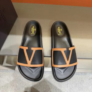 Valentino slides black