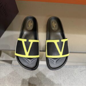 Valentino slides black
