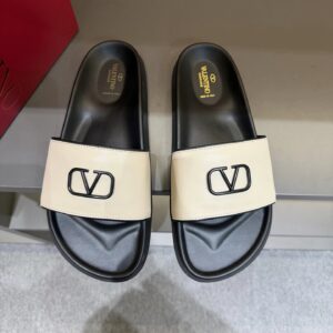 Valentino slides black
