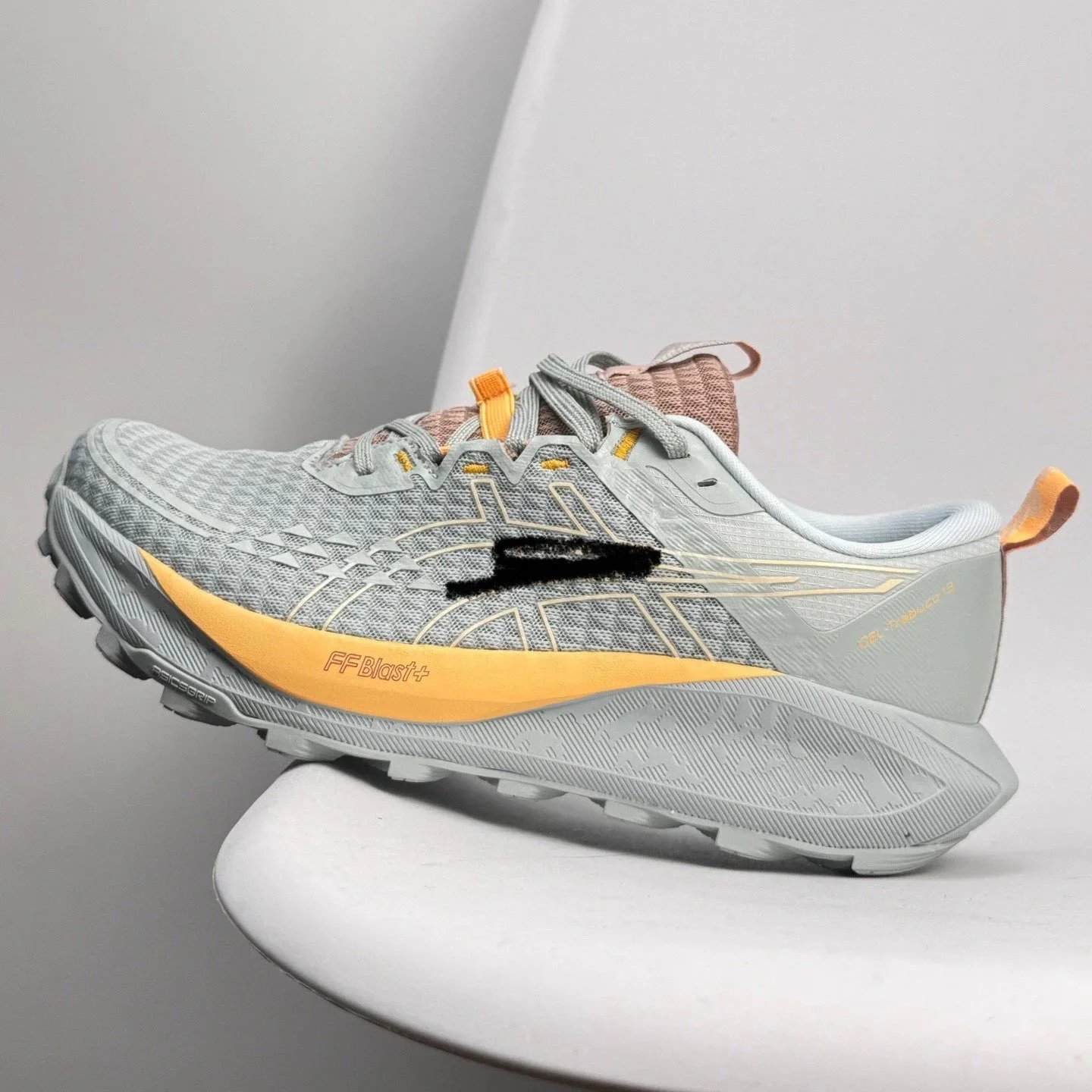 ASICS gray sneakers in classic athletic style - Image 12