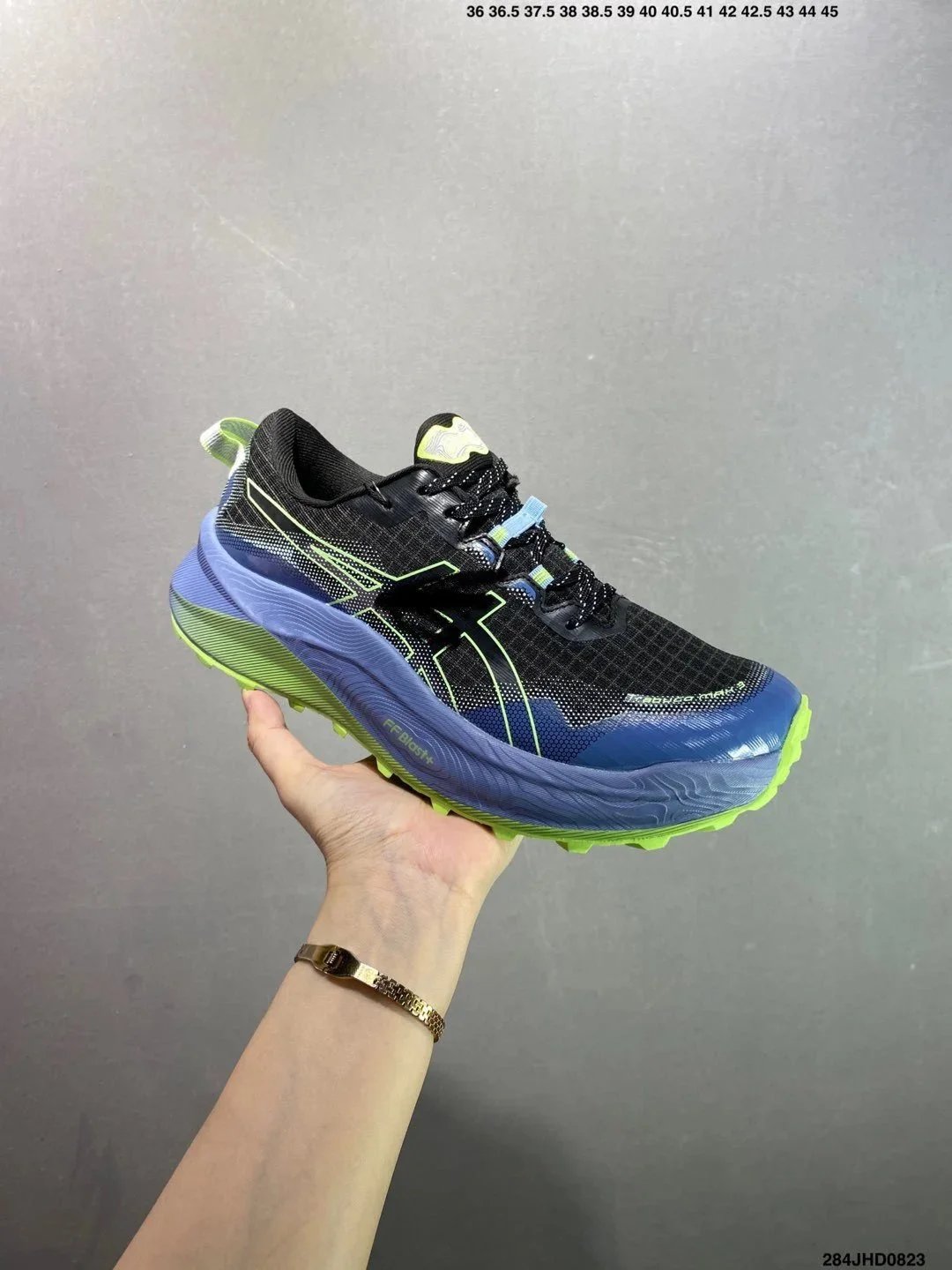 ASICS gray sneakers in classic athletic style - Image 4