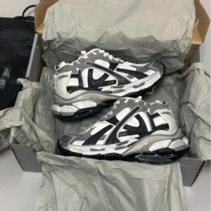 Balenciaga sneakers black
