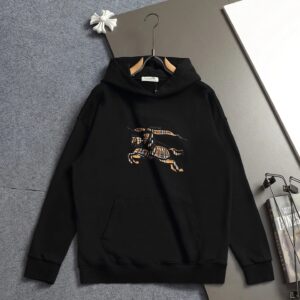 Burberry hoodie black