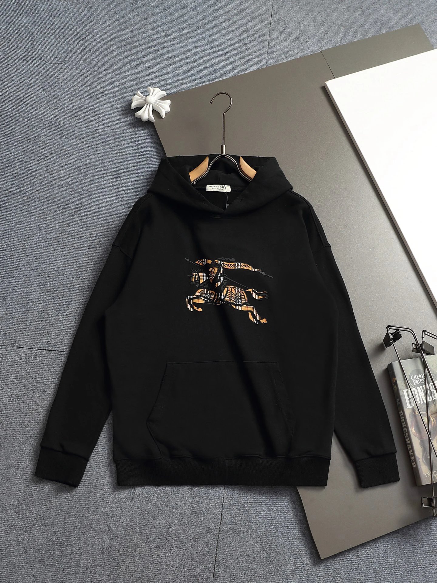 Burberry hoodie black