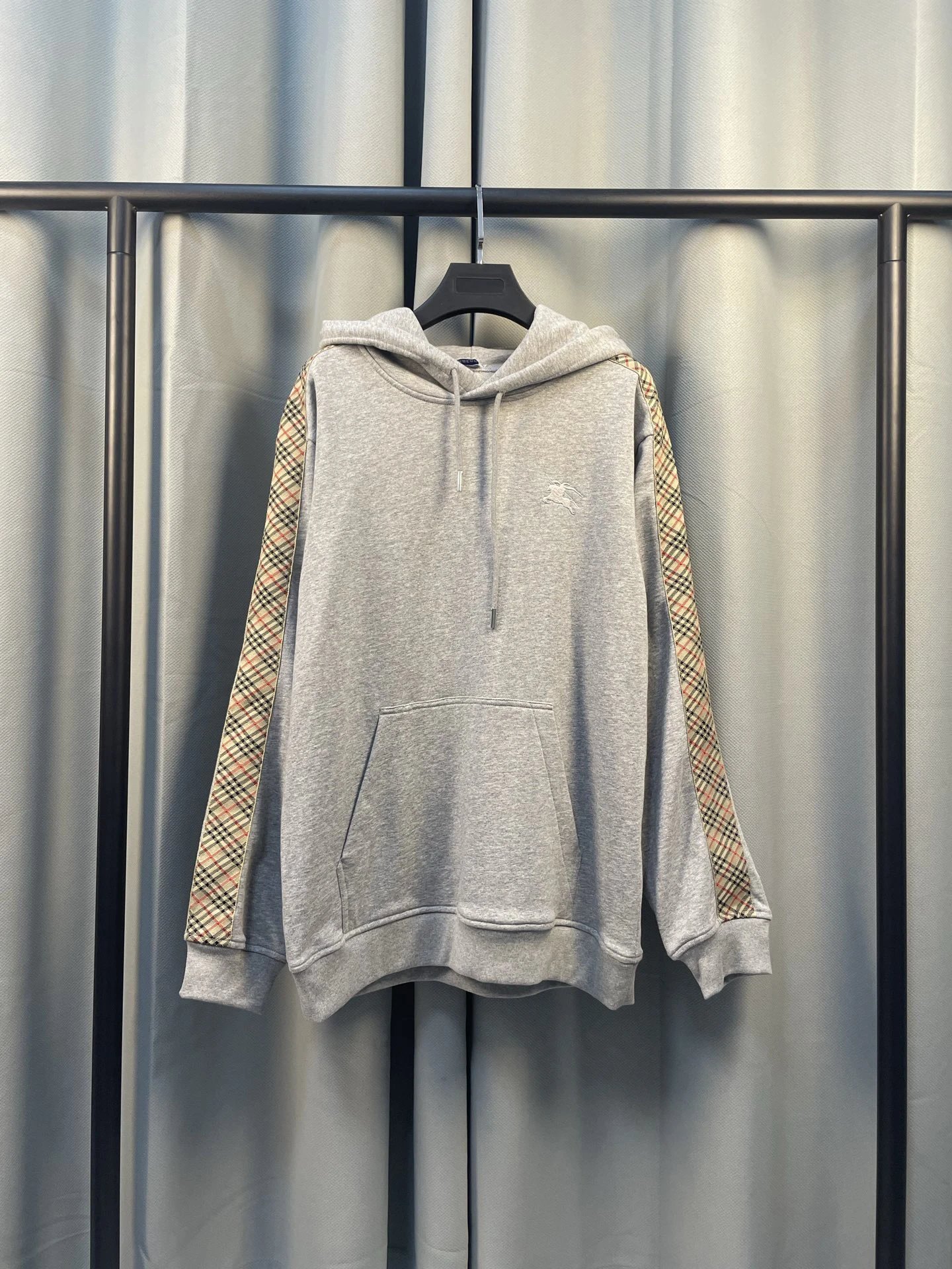 Burberry hoodie gray