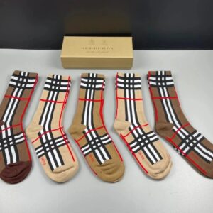 Burberry socks gray