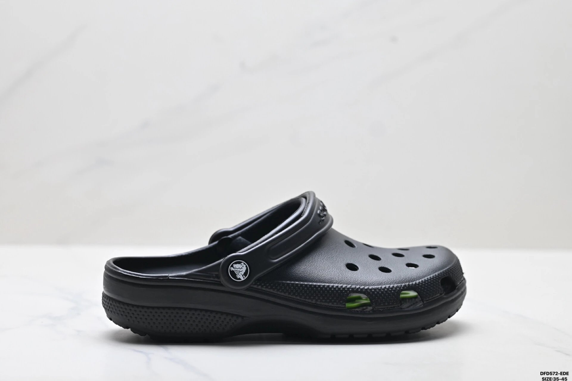 Crocs clogs black
