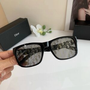 Dior sunglasses black