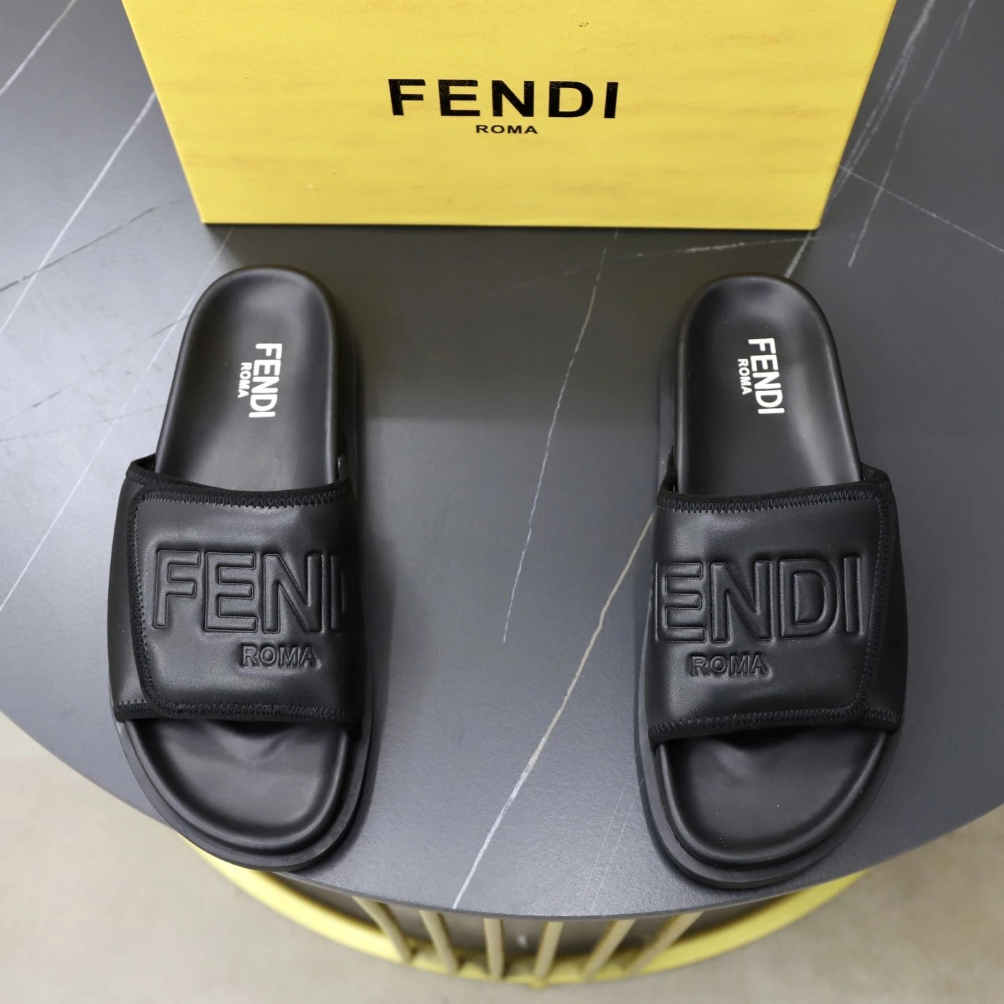 Fendi slides black