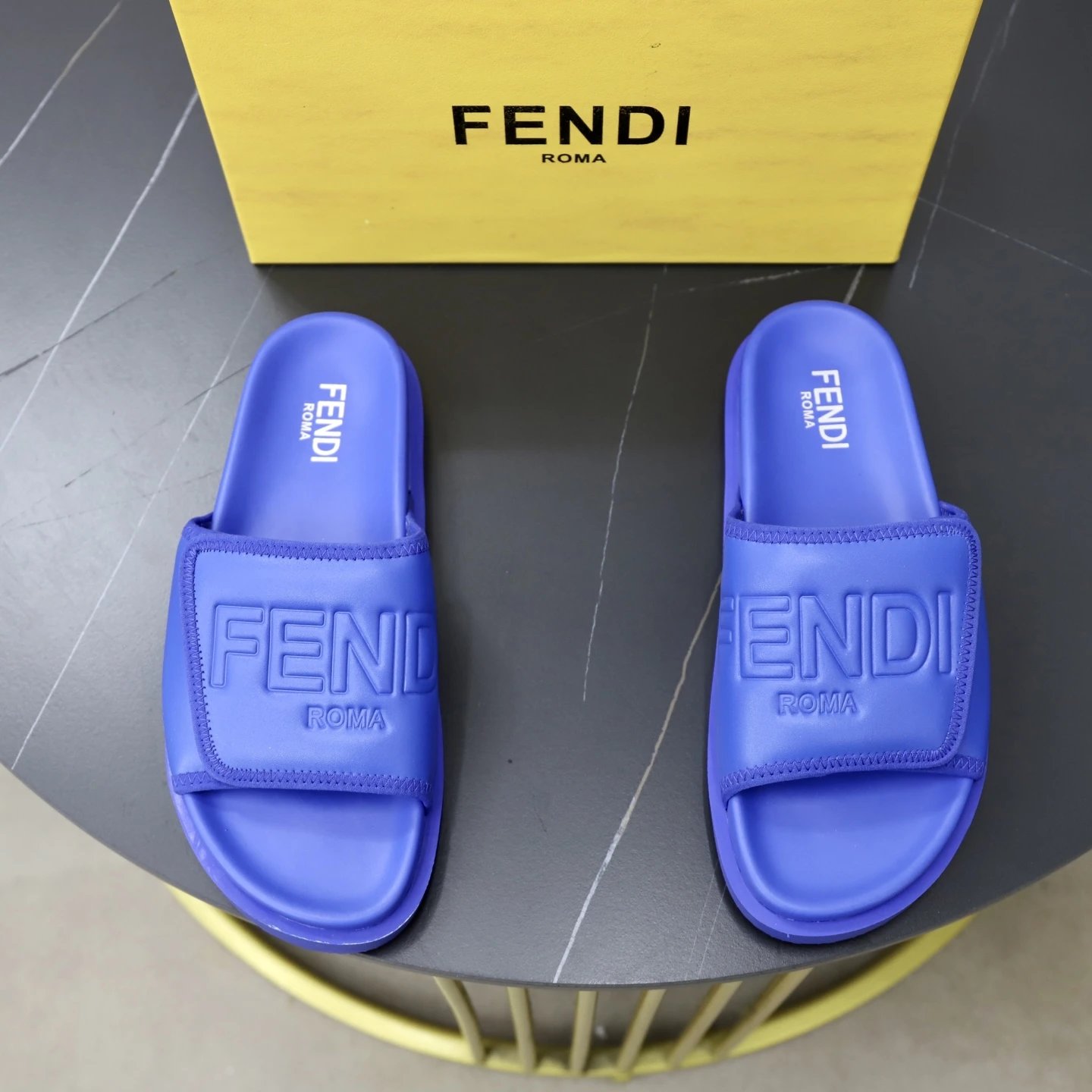 Fendi slides blue