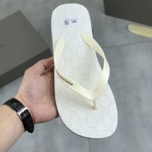 Gucci slides gray