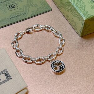 Gucci bracelet silver