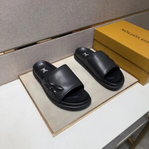 Louis Vuitton slides black