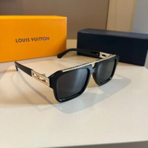 Louis Vuitton sunglasses black
