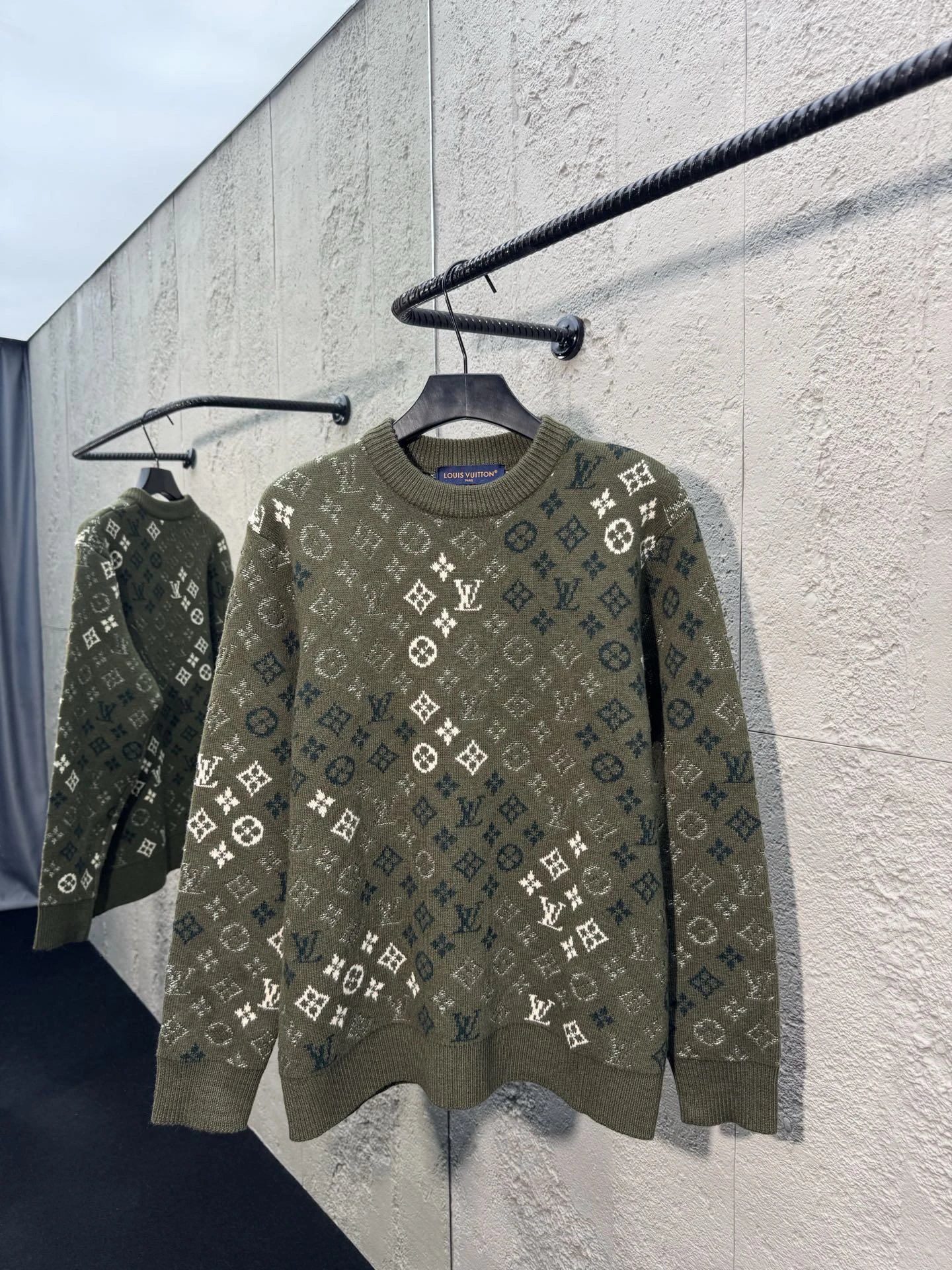 Louis Vuitton sweater gray