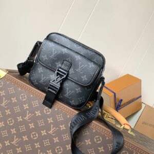 Louis Vuitton bag white