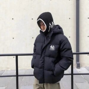 MLB puffer jacket black
