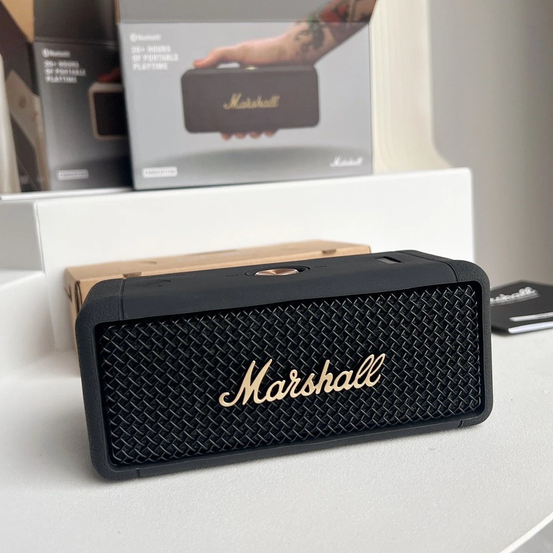 Marshall portable speaker black