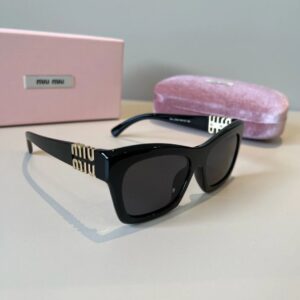 Miu Miu sunglasses black