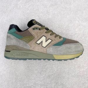 New Balance sneakers gray