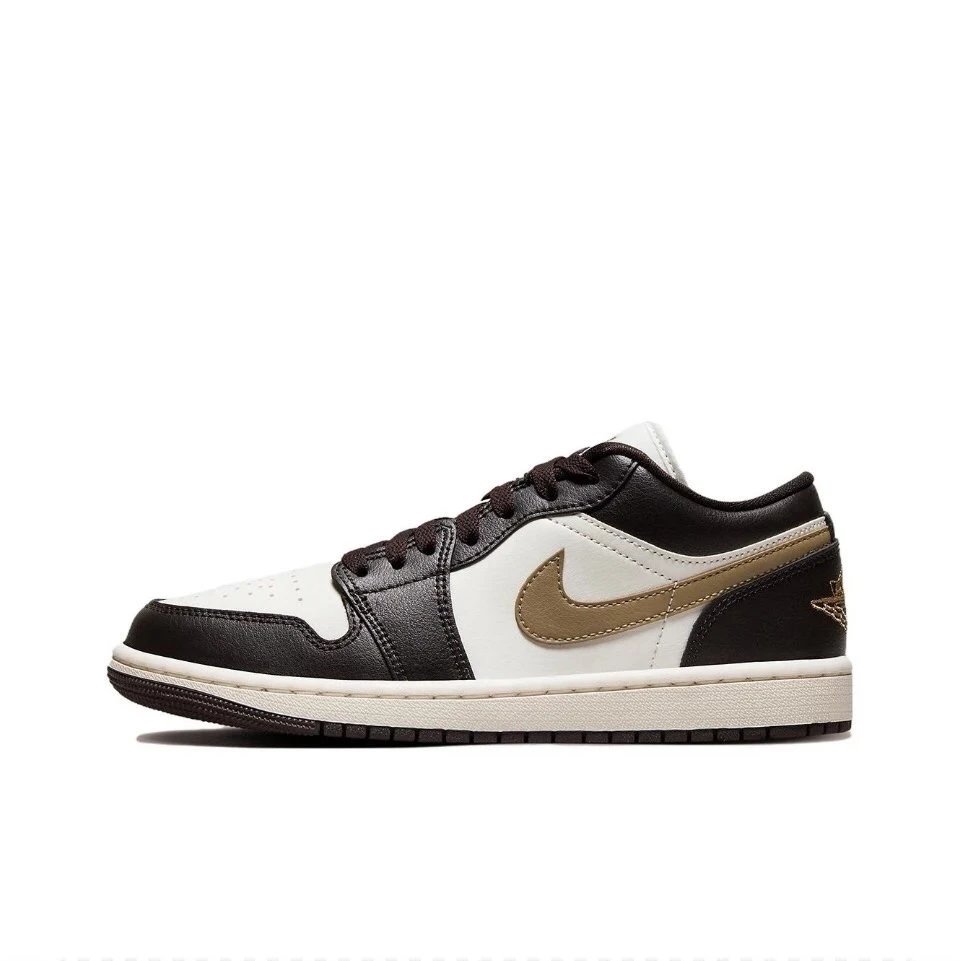 Nike gray sneakers in classic athletic style - Image 3